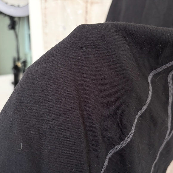 Icebreaker 200 1/4 Zip Merino Wool Pullover - Picture 4 of 6